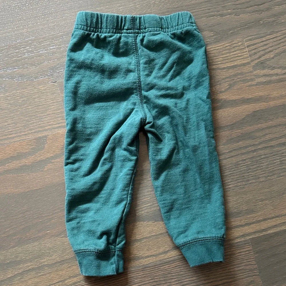 Carter’s 2-Piece Colorblock Long Sleeve Shirt & Jogger Set 18M Toddler
